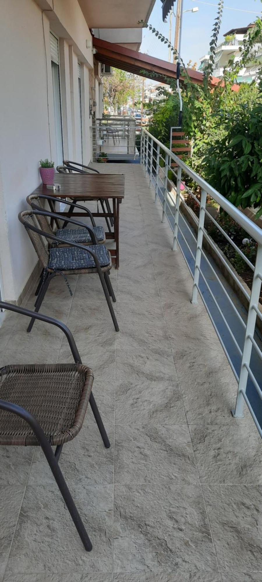 Seaside Family Apartment In Paralia Dionisiou Exterior foto